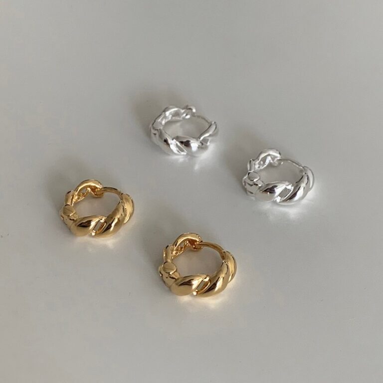 純銀圈式耳環 em925純銀┃耳扣式耳環┃迷你捲麻圈